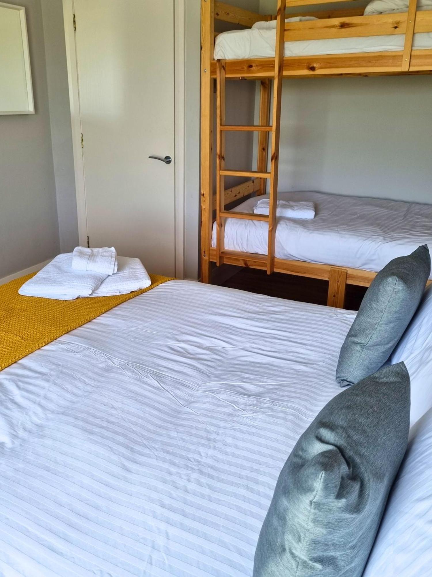5 Dunluce Park - Portrush By The Sea Διαμέρισμα Εξωτερικό φωτογραφία