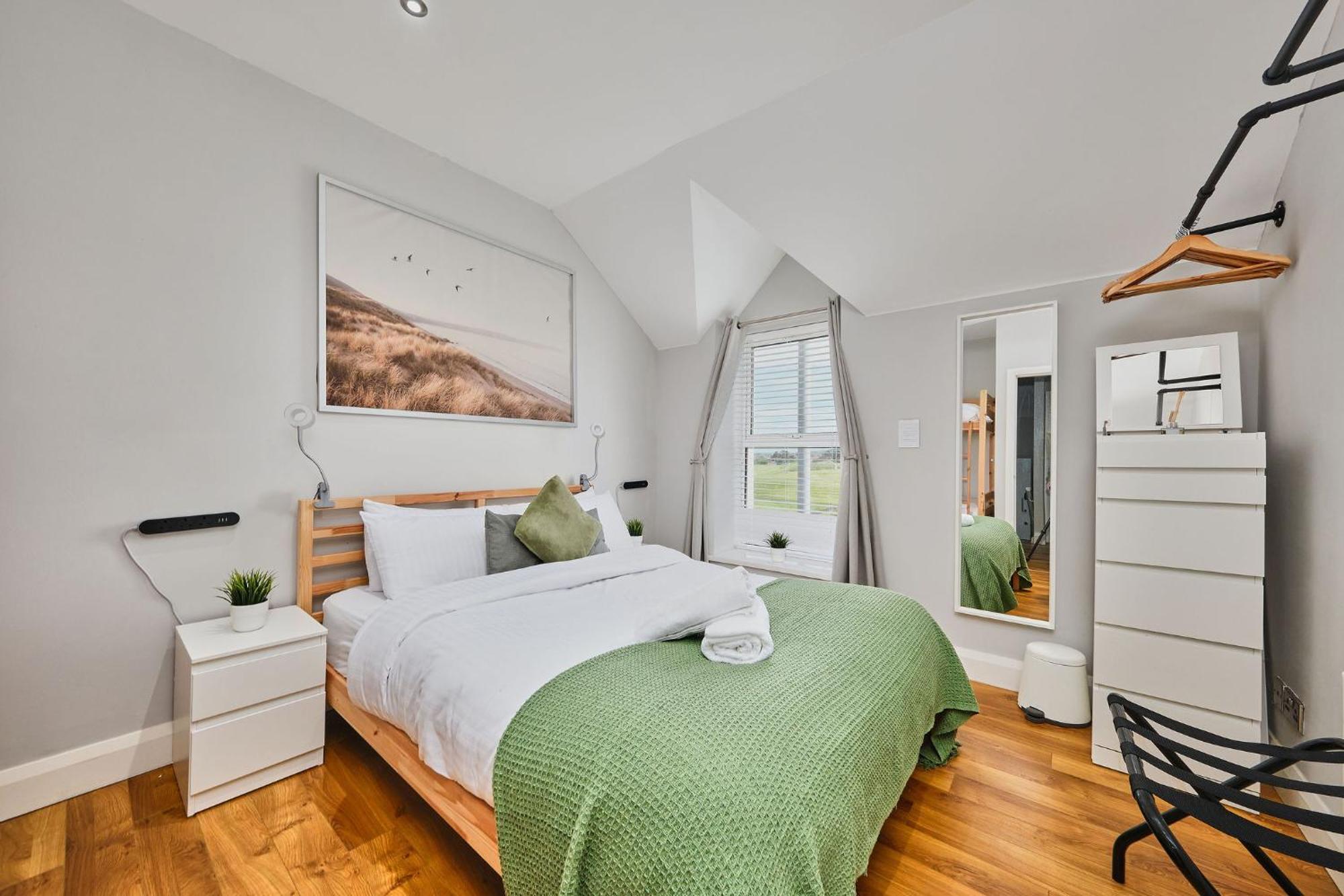 5 Dunluce Park - Portrush By The Sea Διαμέρισμα Εξωτερικό φωτογραφία
