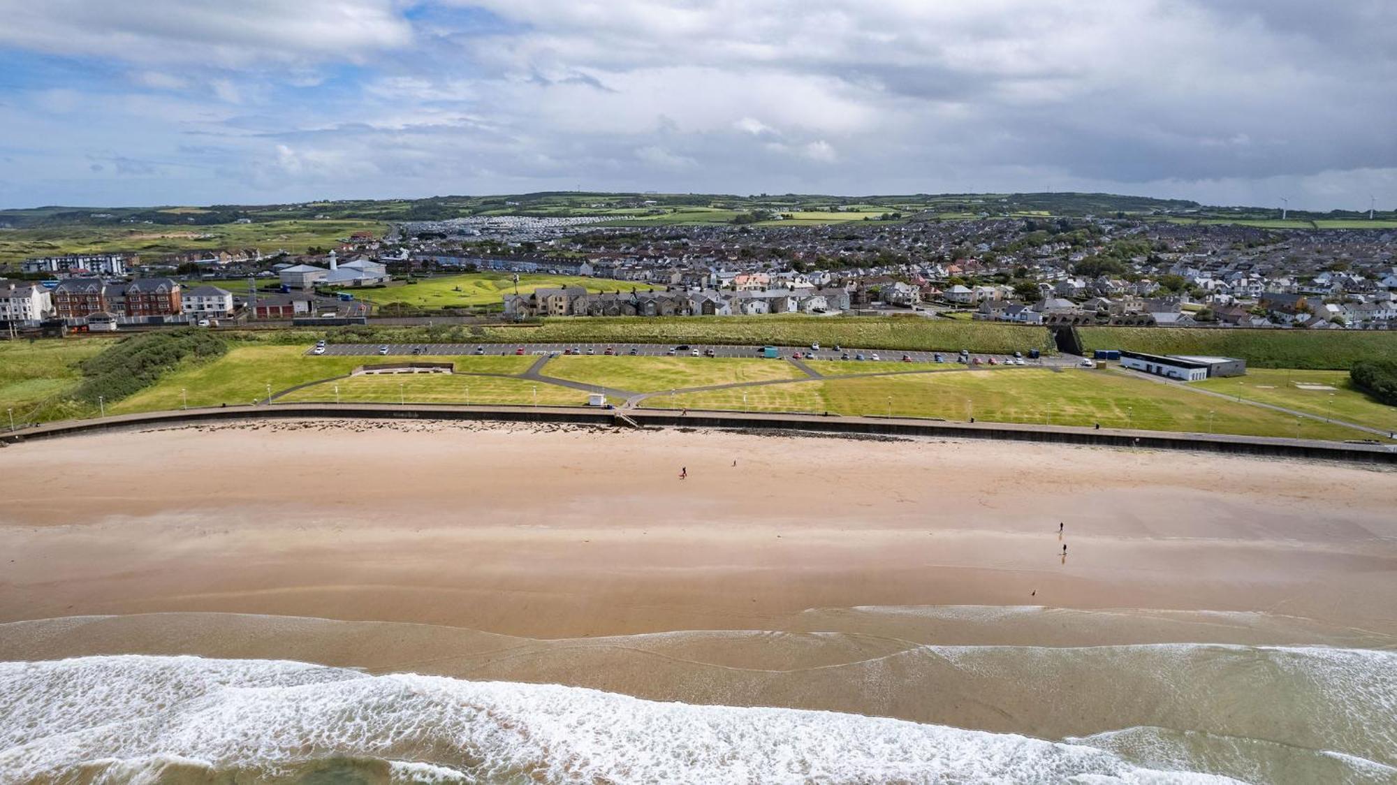 5 Dunluce Park - Portrush By The Sea Διαμέρισμα Εξωτερικό φωτογραφία